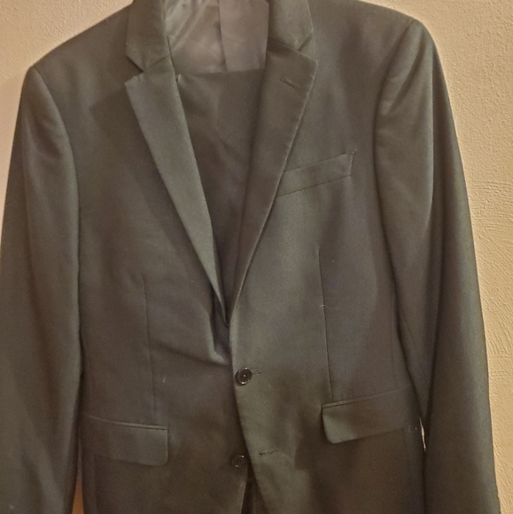 Suit